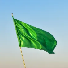 green flag